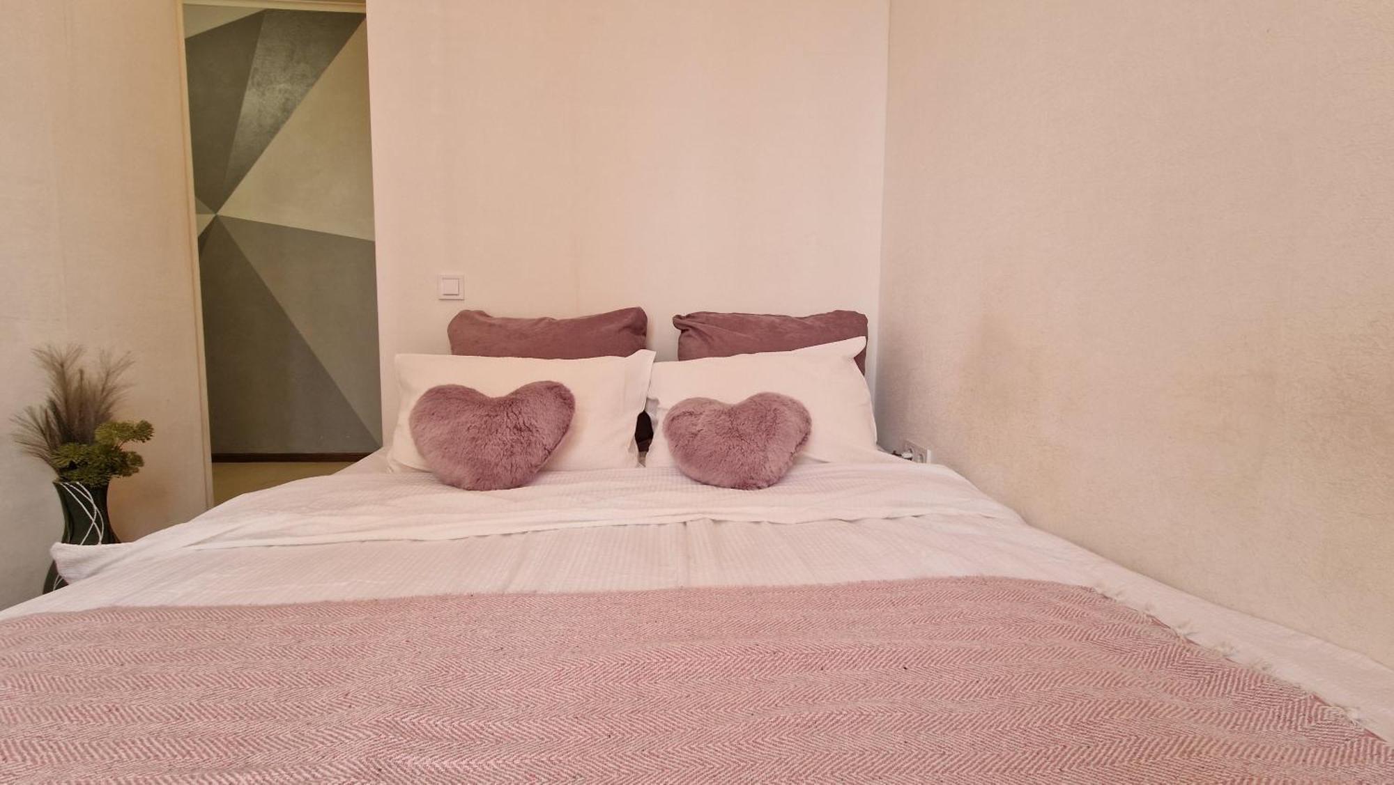 Apartament Затишна Та Романтична Квартира На 5-Му Поверсі В Новому Будинку Kijów Zewnętrze zdjęcie